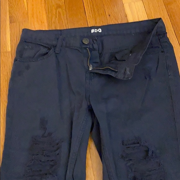 BDG Distressed Slim Boyfriend Jeans - Picture 5 of 8